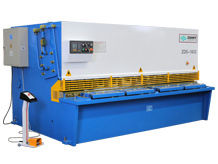 ZDS-1632剪板机E21体系/QC12Y-16x3200/可剪16mm厚3.2米宽液压摆式剪板机