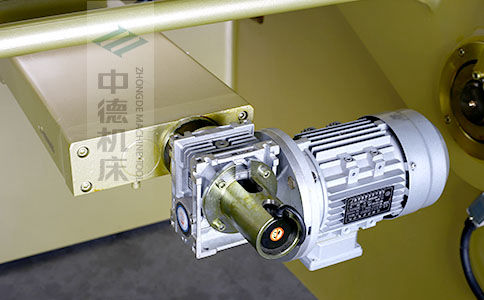 ZDS-1032后档料加速机电，品德好，摹拟运算定位速率快.jpg